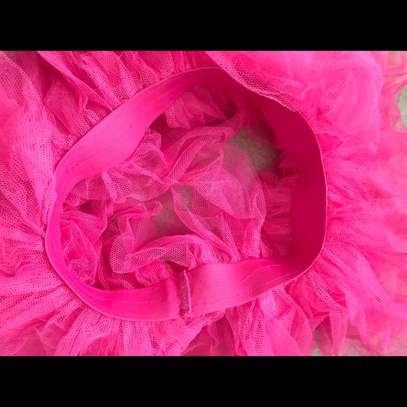 Tutus - Picture 3 of 5